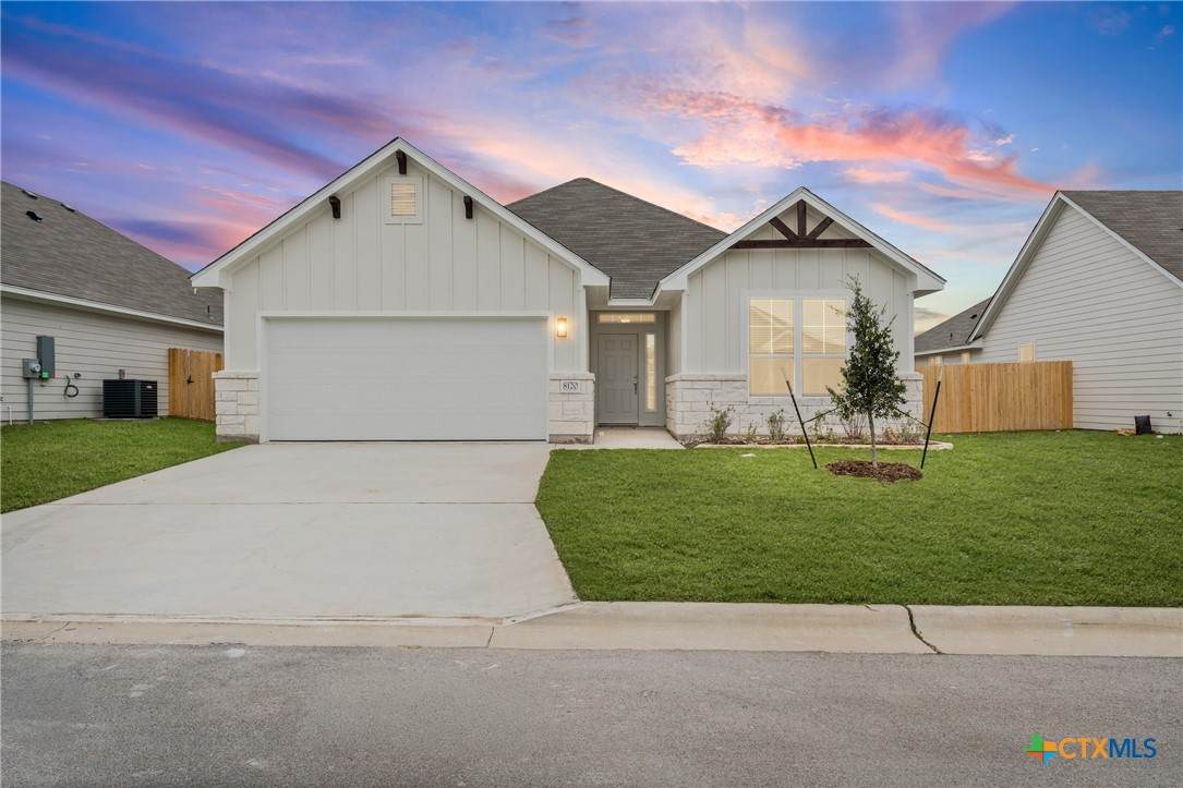 8120 Pineridge Way - Photo 1