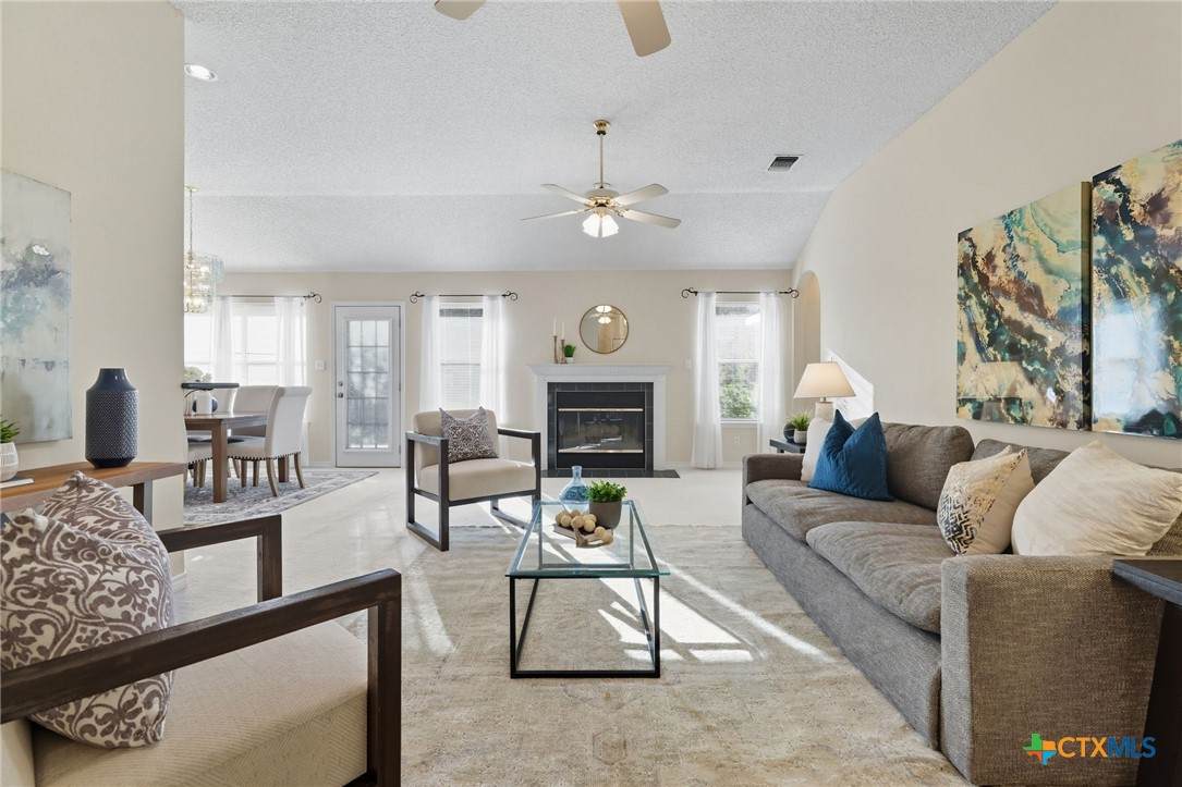 127 Maple Drive - Photo 1