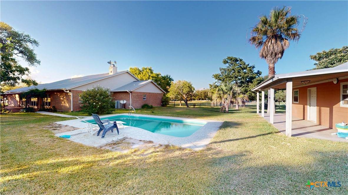 234 Lakeview Drive - Photo 1