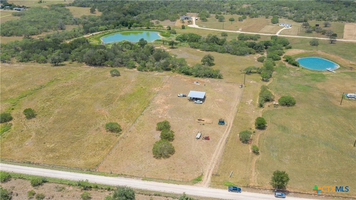 736 County Road 421 - Photo 1