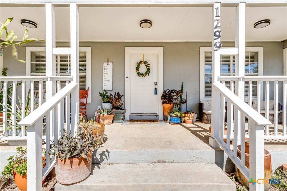 1299 Oakridge Drive - Photo 1