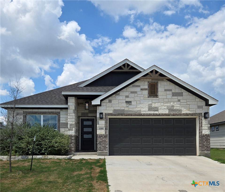 2089 Mercer Street - Photo 1