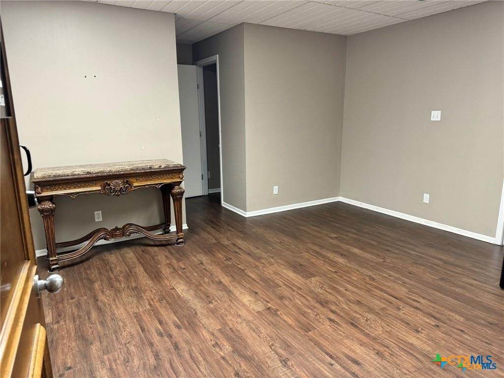 121 Main - Photo 1