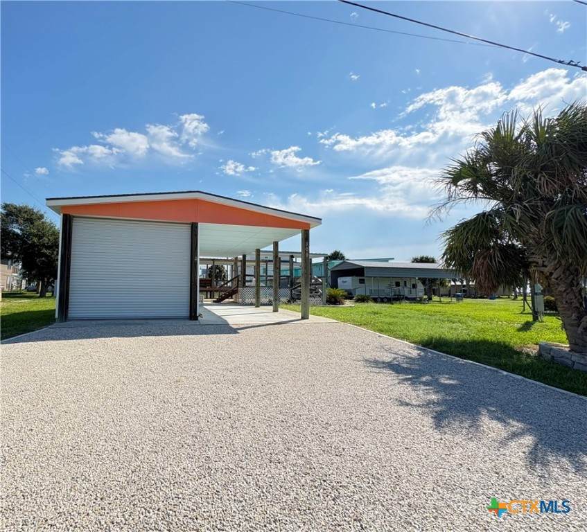 109 Washington Boulevard - Photo 1