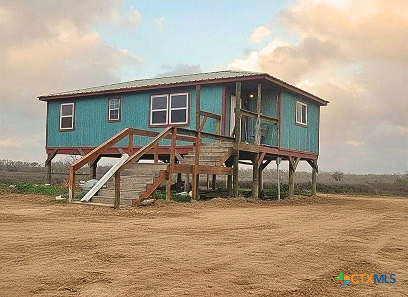410 Guadalupe River Drive - Photo 1