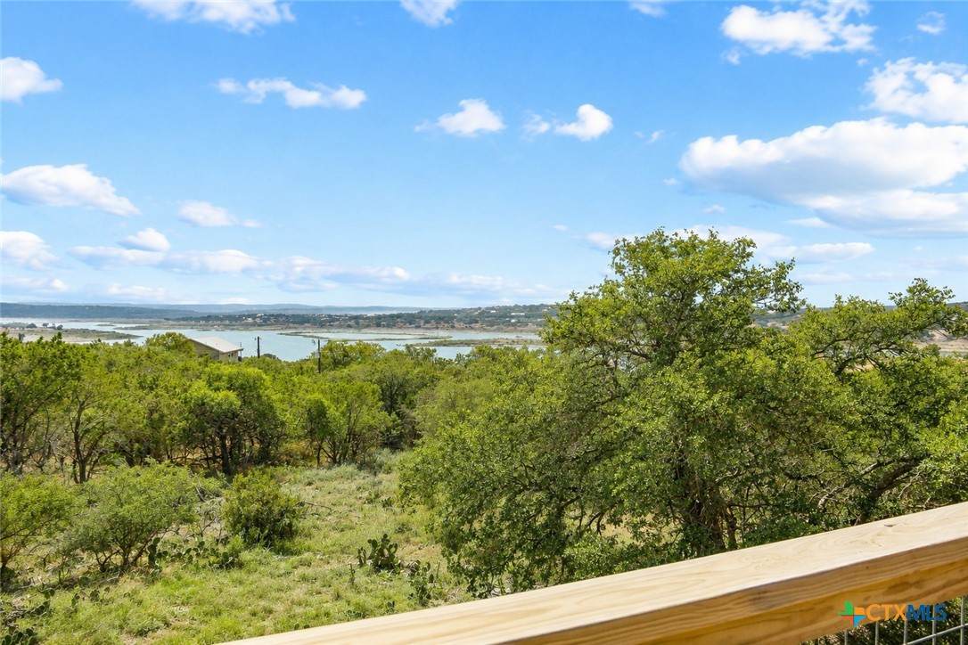 1676 Cattail - Photo 1