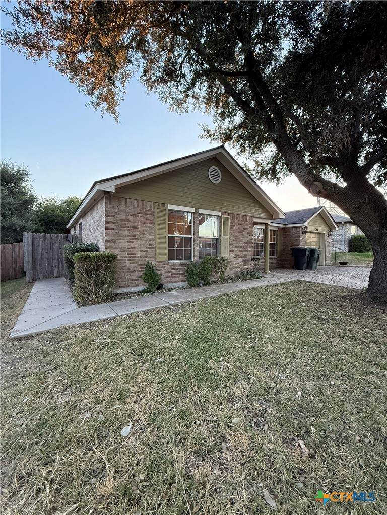 https://bt-photos.global.ssl.fastly.net/centraltx/orig_boomver_2_595606-2.jpg
