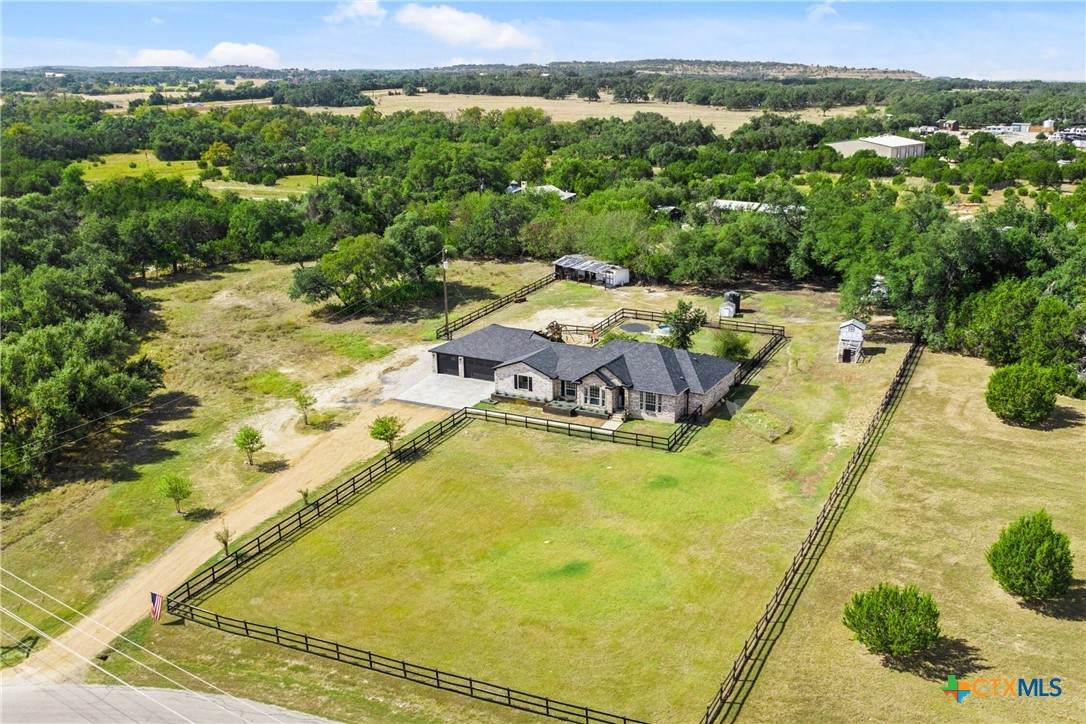 213 Beauchamp Road - Photo 1
