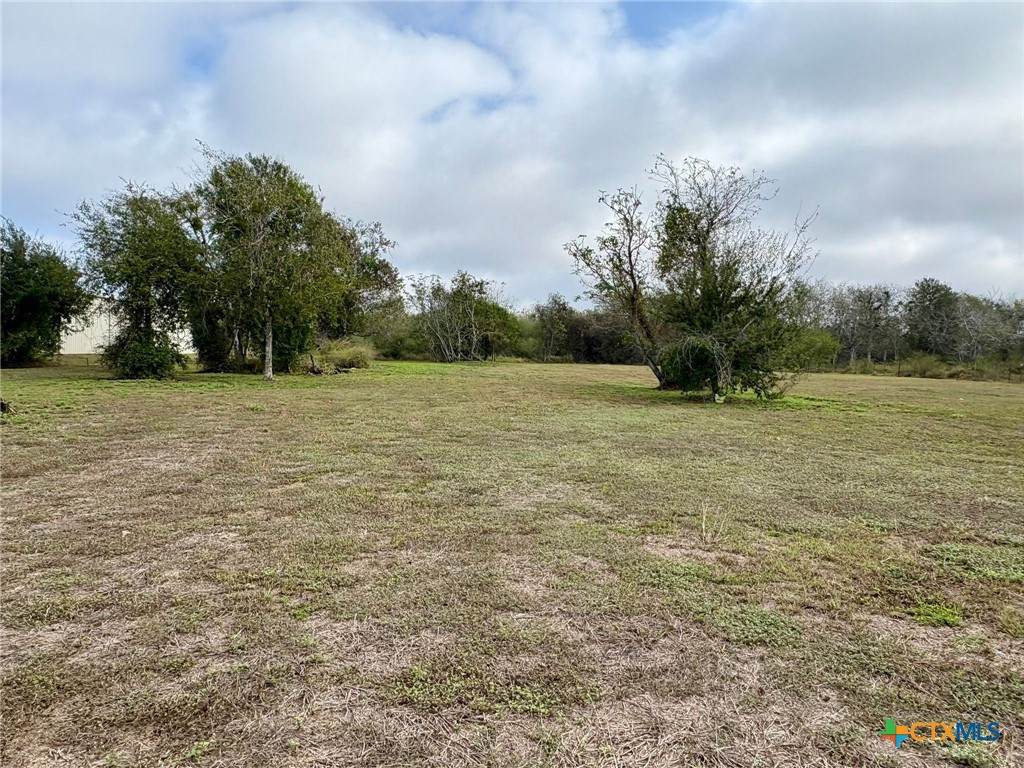 2112 Laurent Street - Photo 1