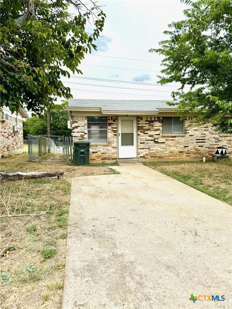 408 Sunset Lane - Photo 1