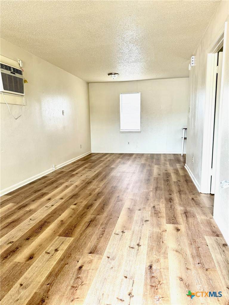 https://bt-photos.global.ssl.fastly.net/centraltx/orig_boomver_2_601790-2.jpg