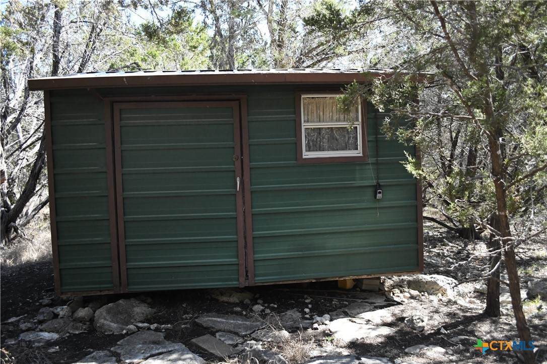 121 Agarita Drive - Photo 1