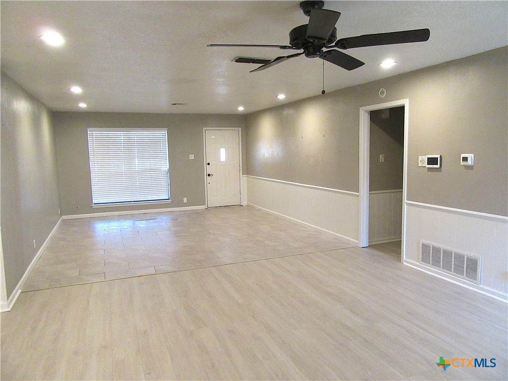 https://bt-photos.global.ssl.fastly.net/centraltx/orig_boomver_1_605413-2.jpg