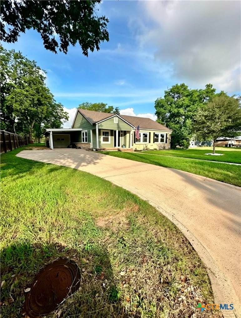 309 S Ridge - Photo 1