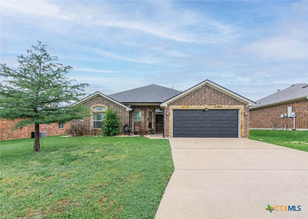 8401 Split Trail Cove - Photo 1