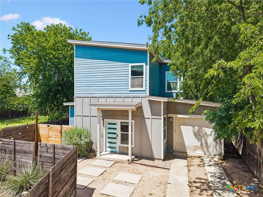 504 Blackson Avenue - Photo 1