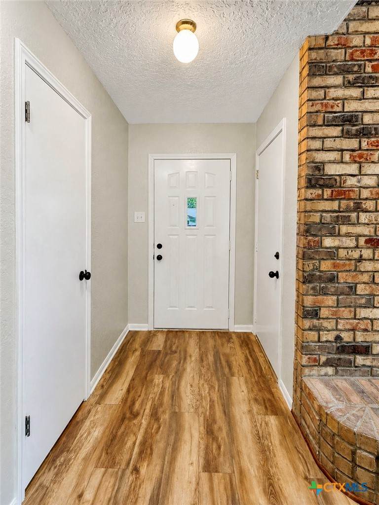 https://bt-photos.global.ssl.fastly.net/centraltx/orig_boomver_2_618677-2.jpg