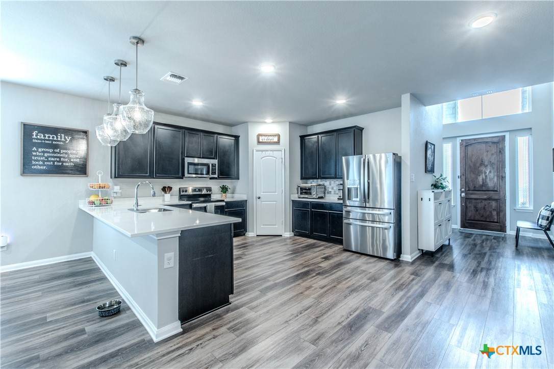 7514 Broadmoor Cove - Photo 1