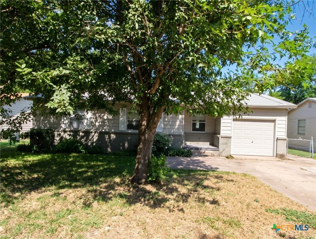 606 3rd Street - Photo 1