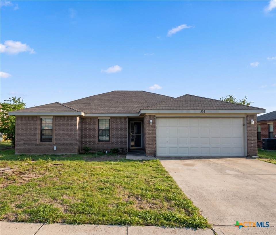306 Sumac Trail - Photo 1