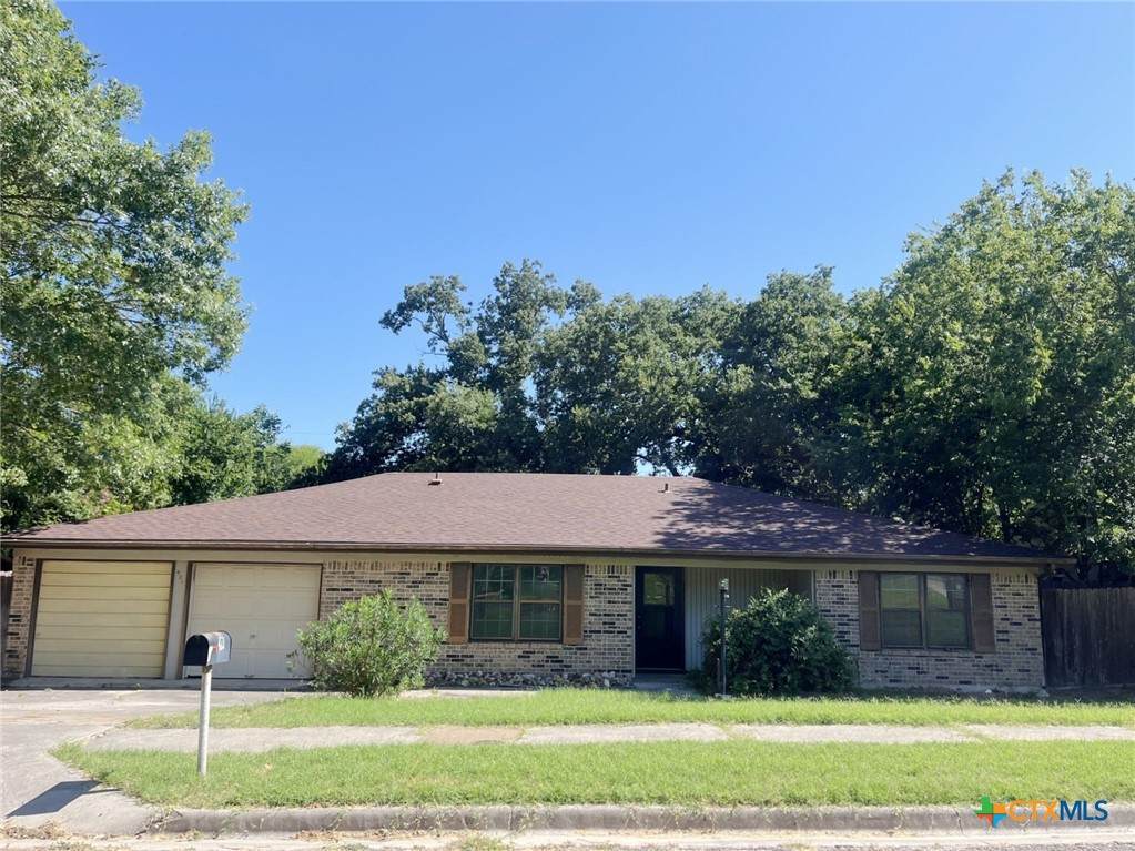 421 Jeffery Lane - Photo 1