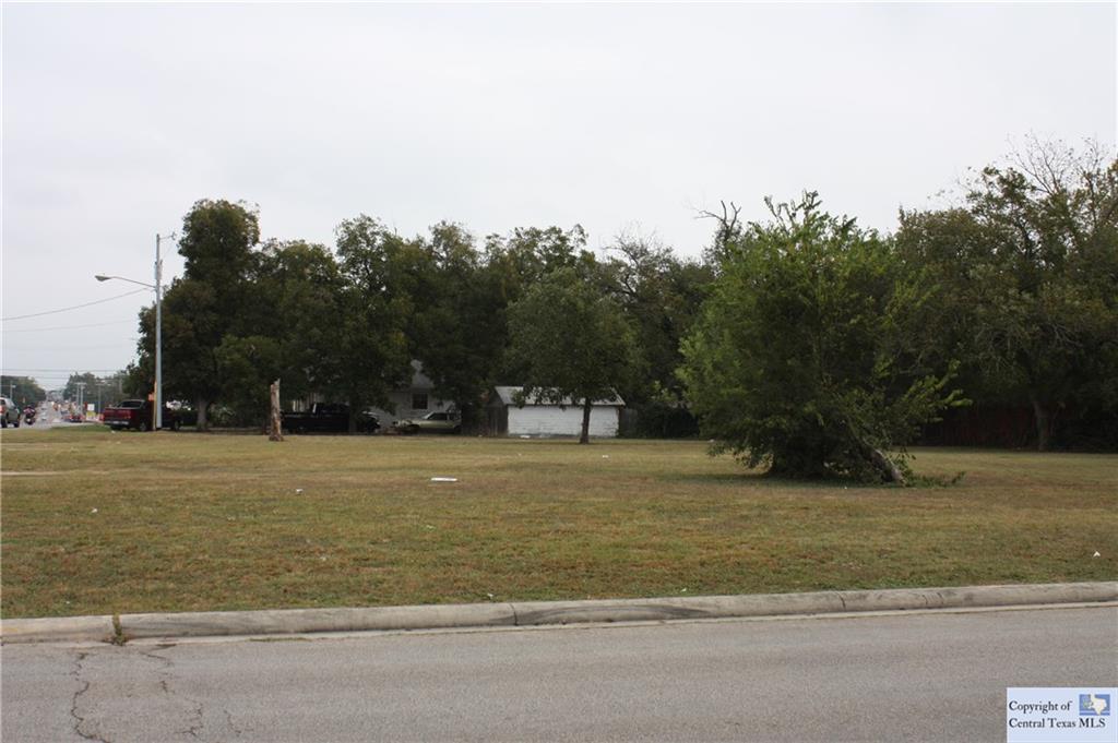 637, 643, 649 Court Street - Photo 1