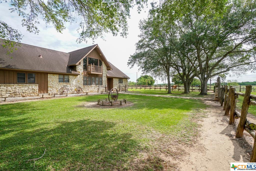 2031 Fm 1163 - Photo 1