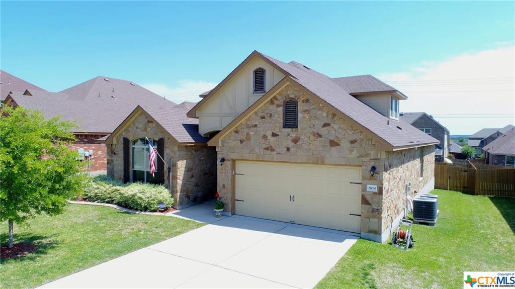 808 Siena Court - Photo 1