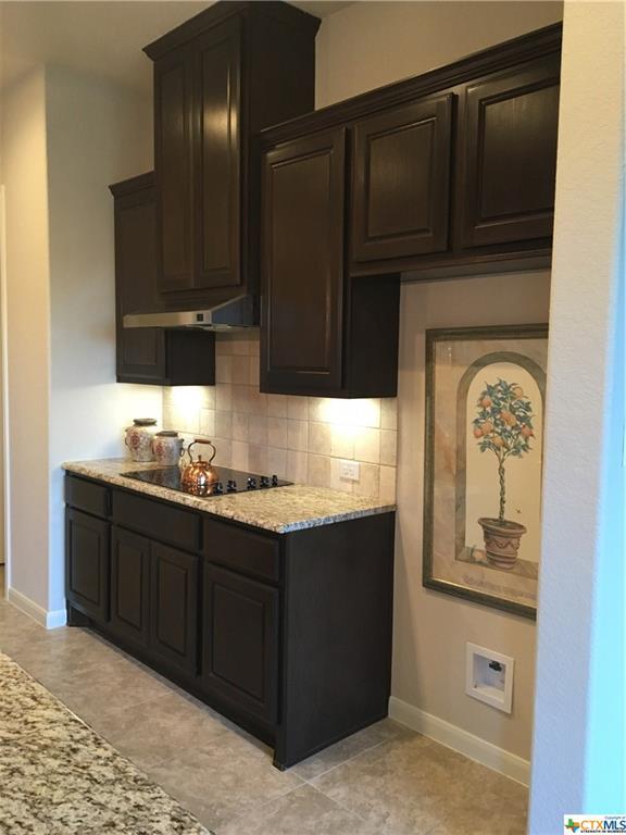 2722 Beaver - Photo 1