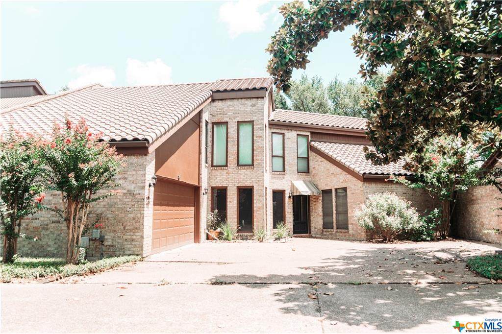 2 Somerset Place - Photo 1