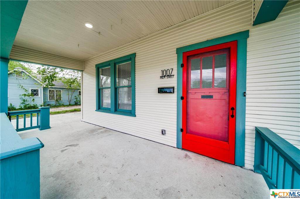1007 Palm Street - Photo 1