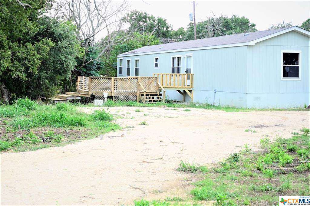 7685 Ranch Road 1869 - Photo 1