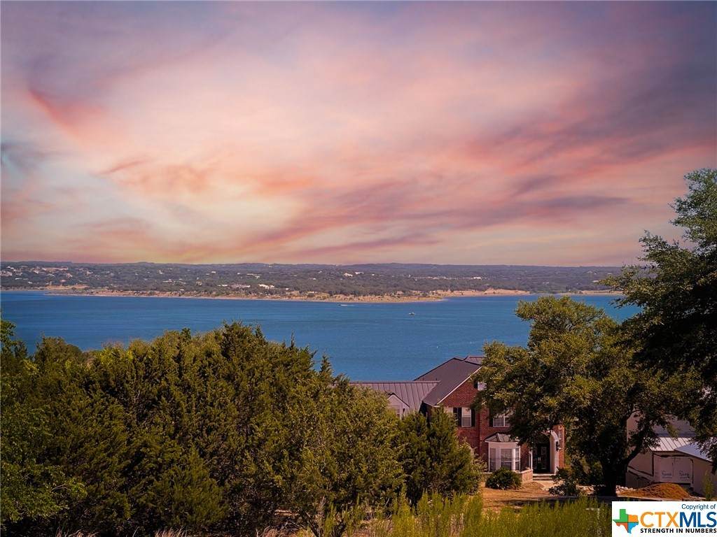 130 Scarlet Court - Photo 1