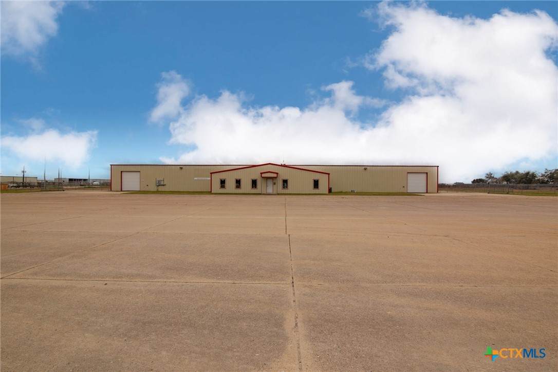 409 Enterprise Drive - Photo 1