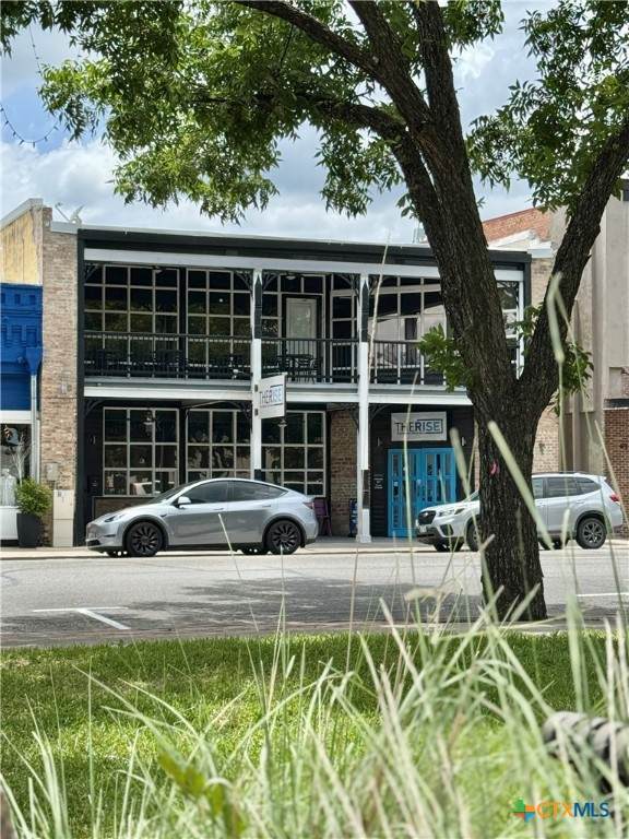 204 Austin Street - Photo 1