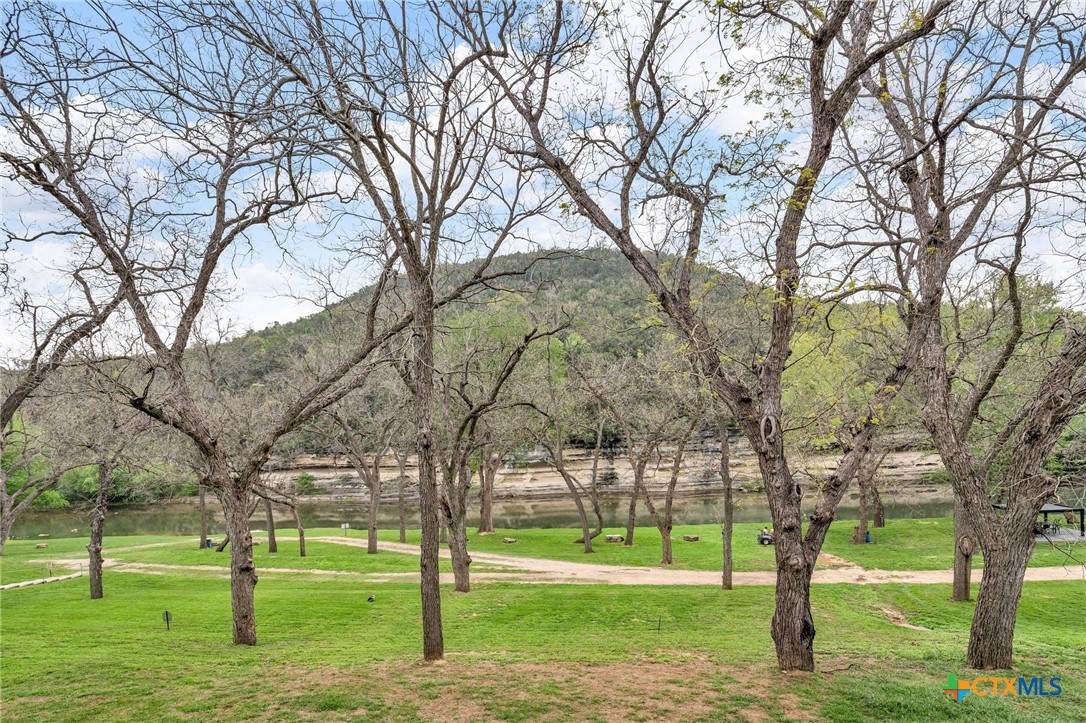 540 River Run - Photo 1