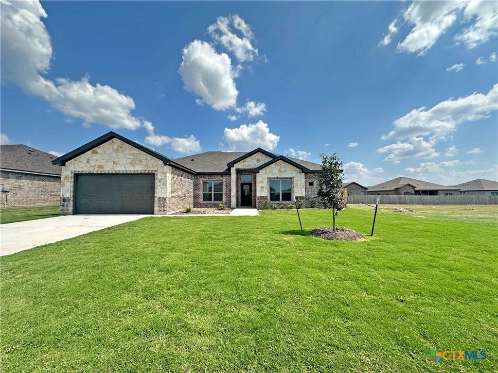 403 Magnolia Drive - Photo 1