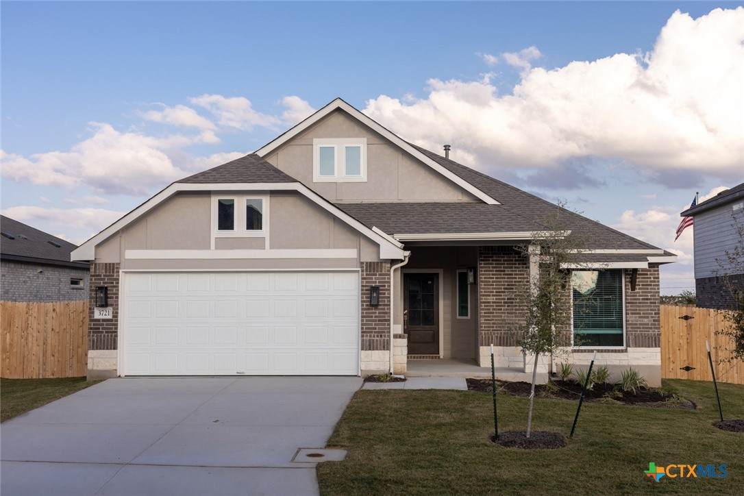 3721 Pin Oak Hills - Photo 1