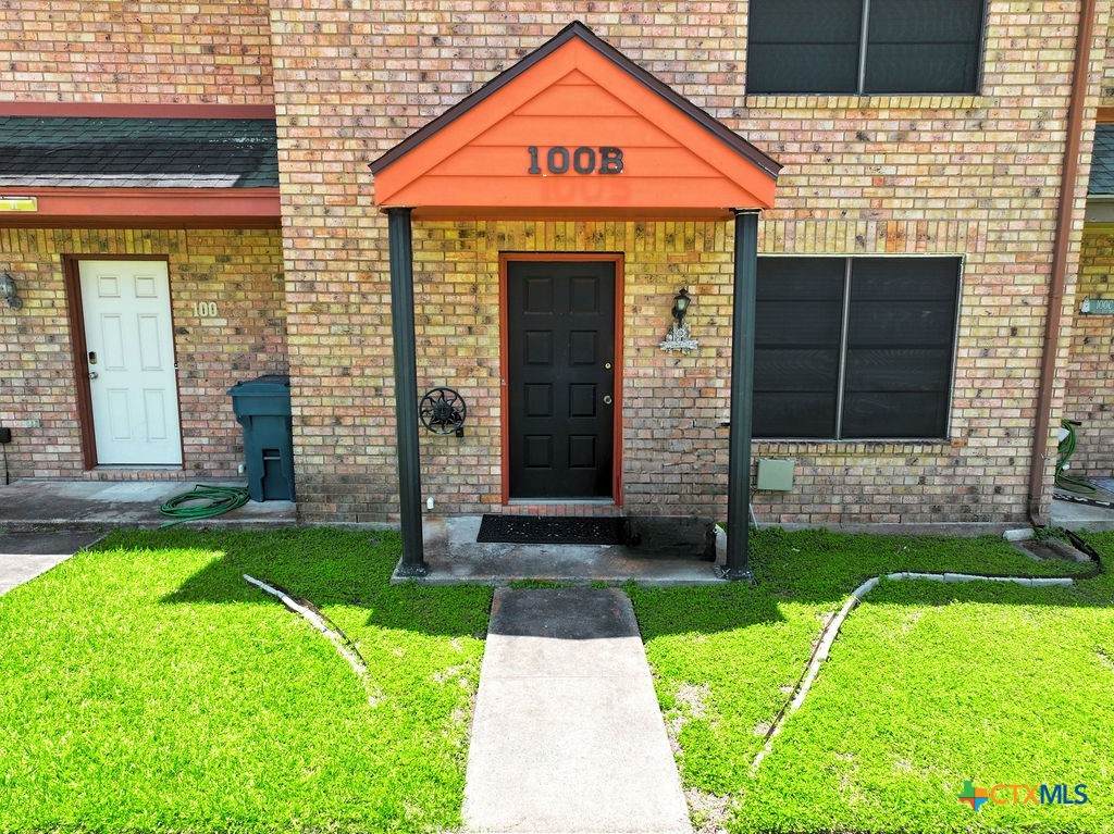 100 Seascape Drive - Photo 1