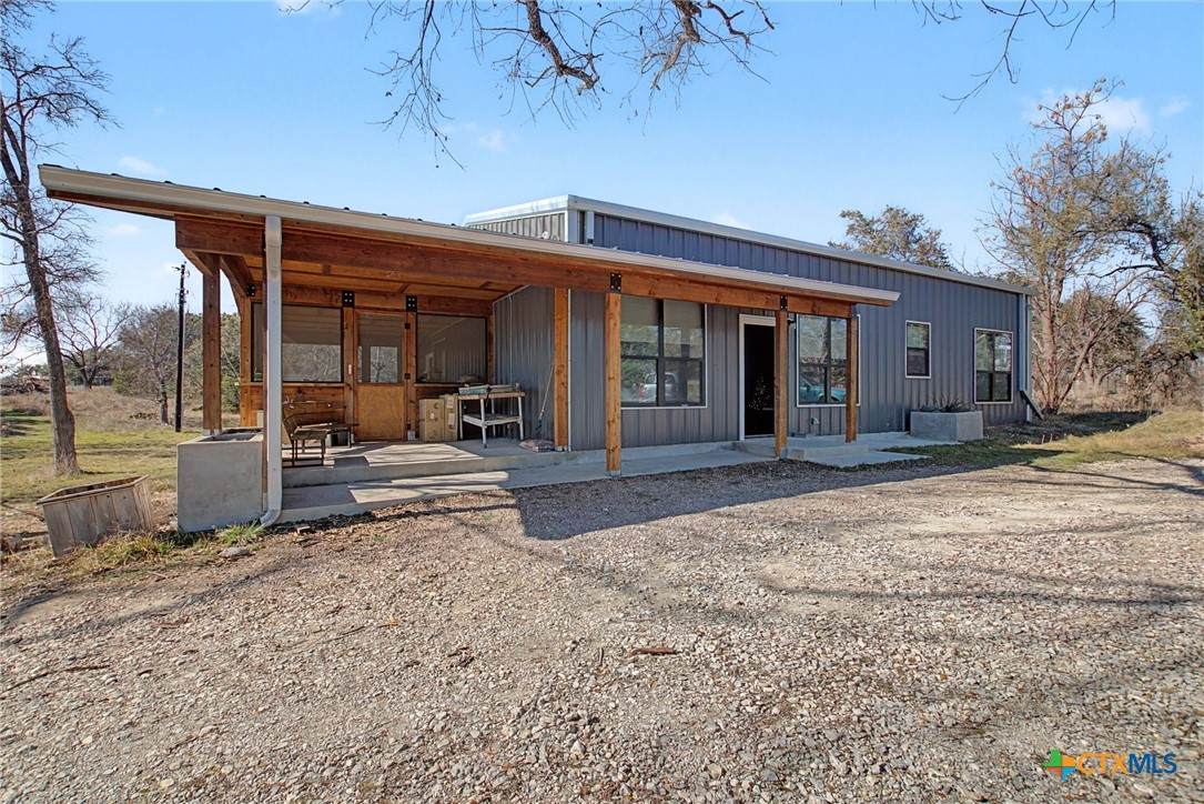 16588 Us Highway 281 - Photo 1