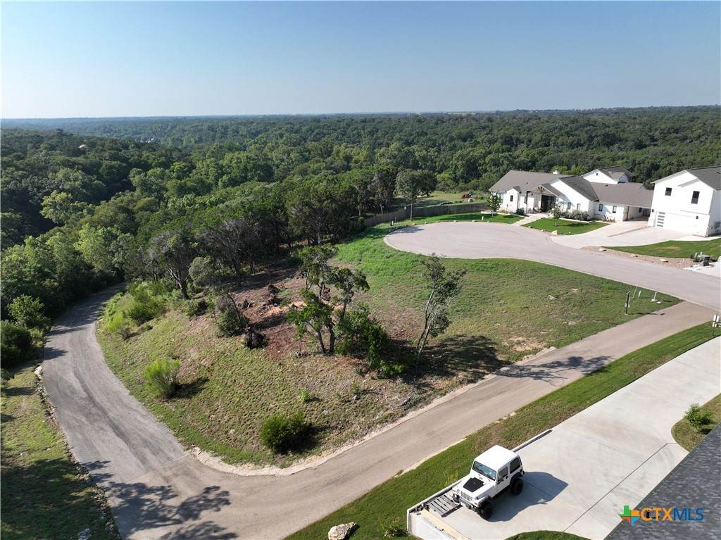 6013 Hamlet Drive - Photo 1