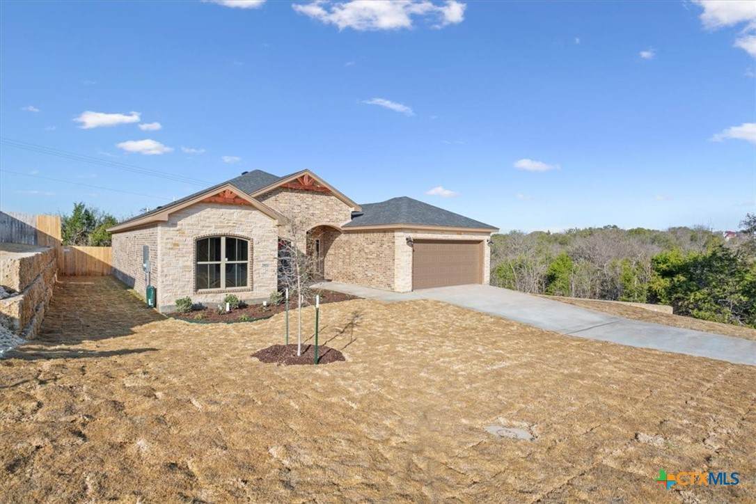 7801 Platinum Drive - Photo 1