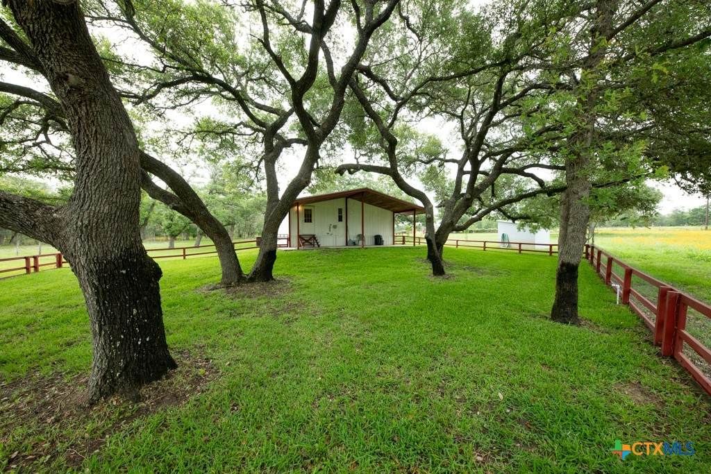 https://bt-photos.global.ssl.fastly.net/centraltx/orig_boomver_3_607456-2.jpg