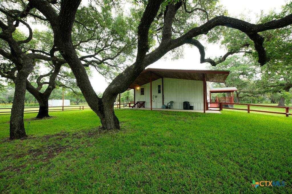 https://bt-photos.global.ssl.fastly.net/centraltx/orig_boomver_3_607456-2.jpg