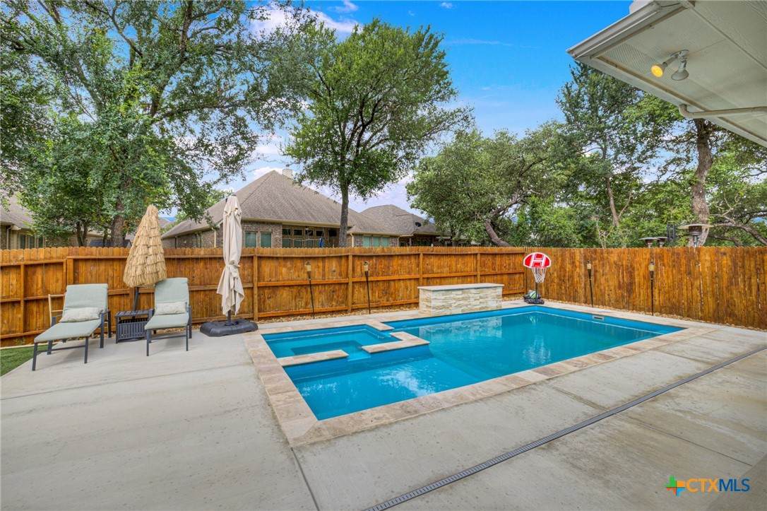 https://bt-photos.global.ssl.fastly.net/centraltx/orig_boomver_3_615976-2.jpg