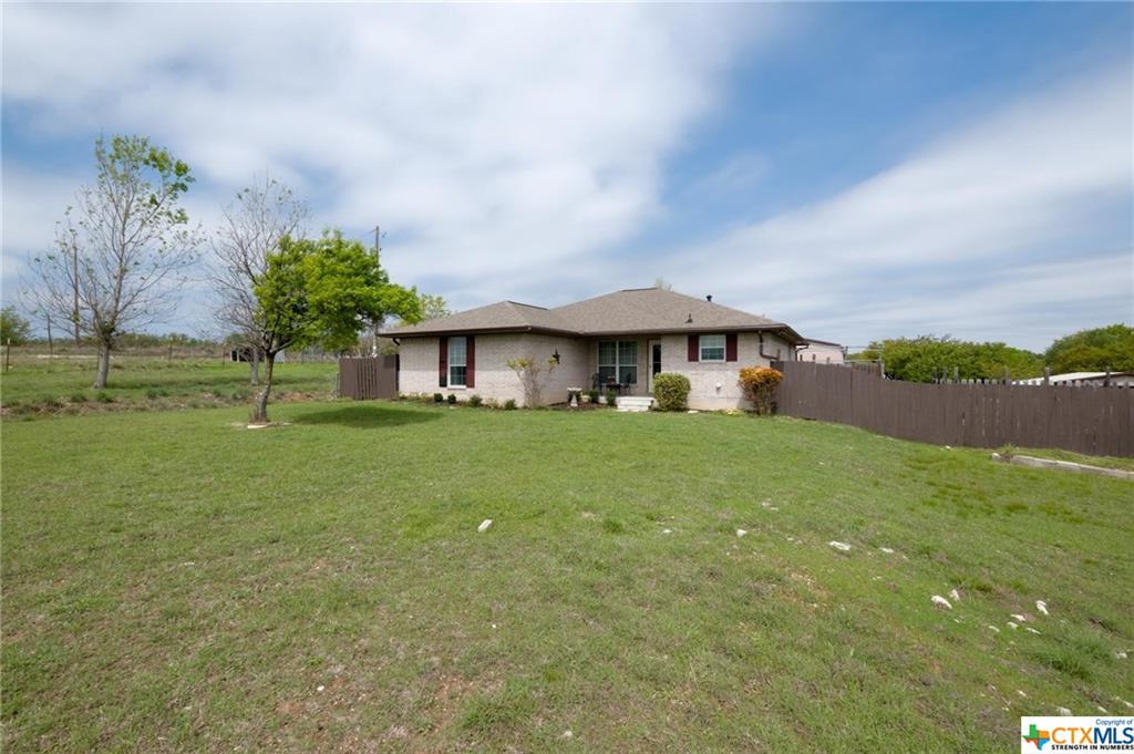2739 County Road 3220 - Photo 1
