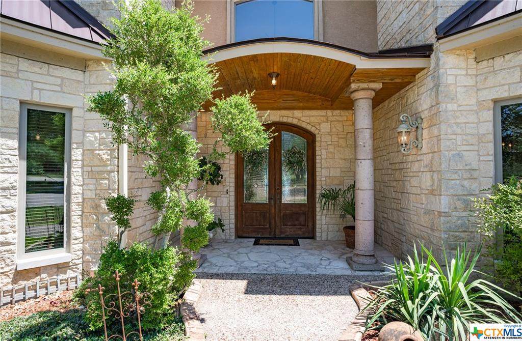 4663 Lago Vista Drive - Photo 1