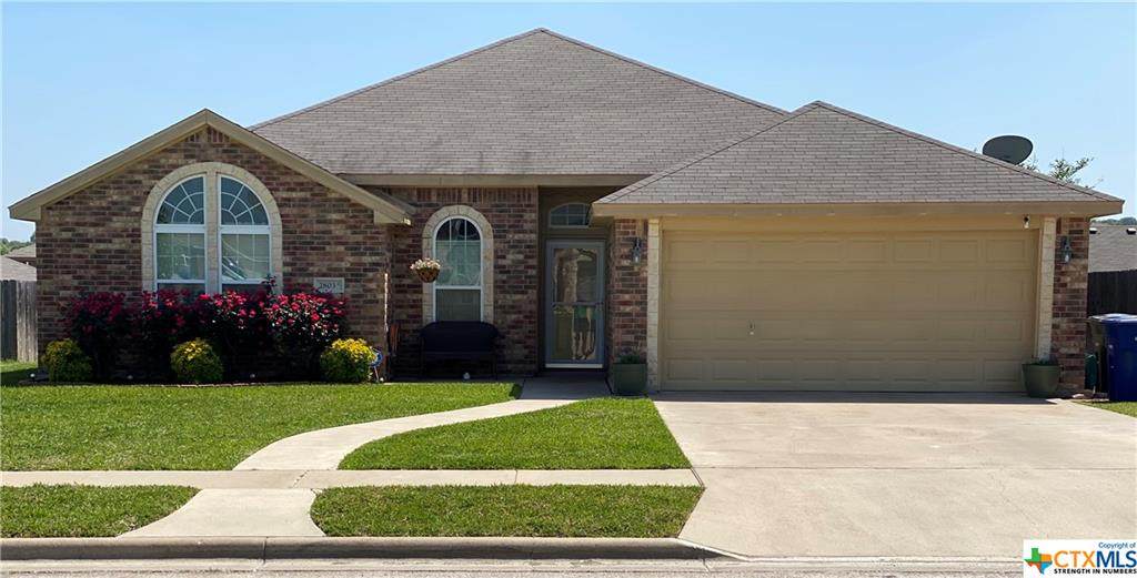 2803 Sunflower Trail - Photo 1