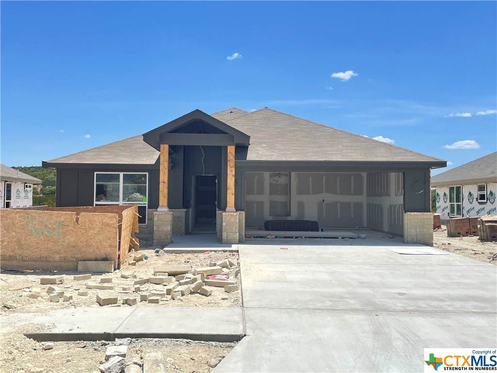 1660 Dryden Avenue - Photo 1