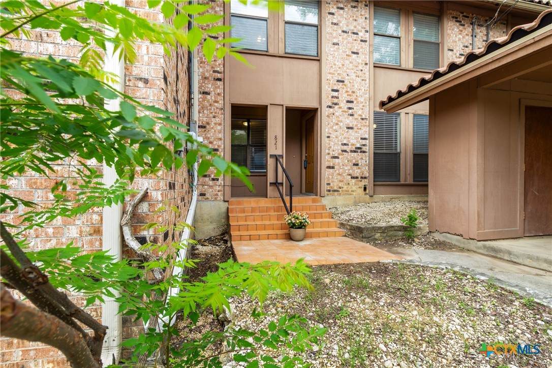 821 Old Ranch Road 12 - Photo 1